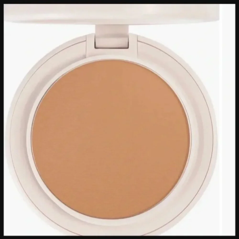 Kylie Cosmetics Natural Blur Powder Foundation 6N NEW